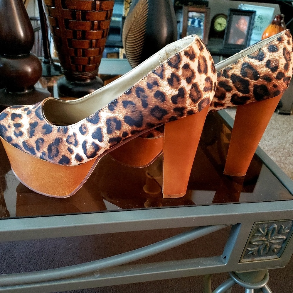 🔥🔥🔥Beautiful Leopard Shoes🔥🔥🔥